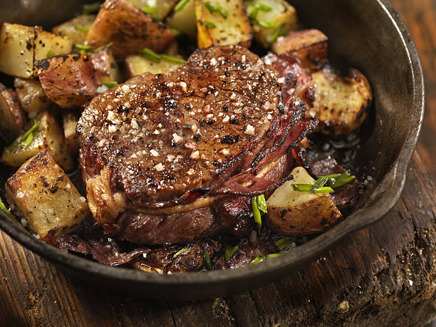 Garlic Butter Steak and Potatoes Skillet